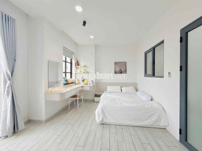CĂN HỘ 1PN NGAY CÔNG VIÊN LÀNG HOA SIÊU ĐẸP - XÁCH VALI Ở NGAY