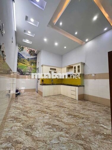 Kho Nhà Chính Chủ Cho Thuê 4x18 2lầu 3pn 4pn sân Phơi 