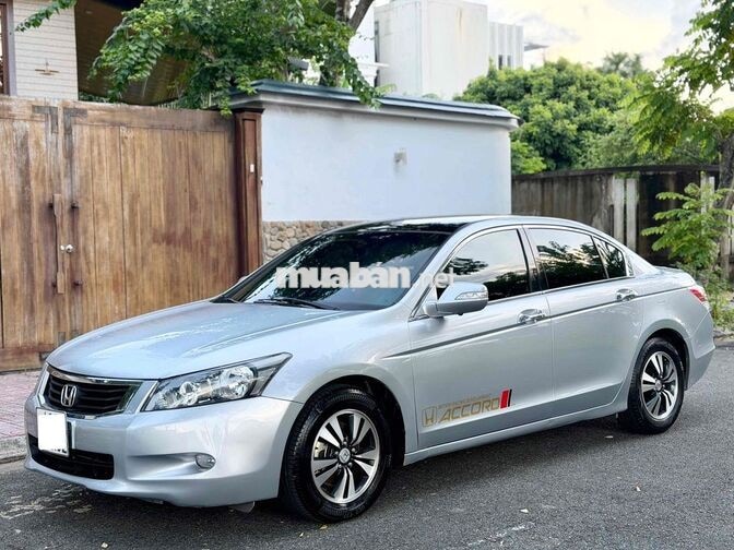 Honda Accord 2.0AT 2009 Bạc 160000 km