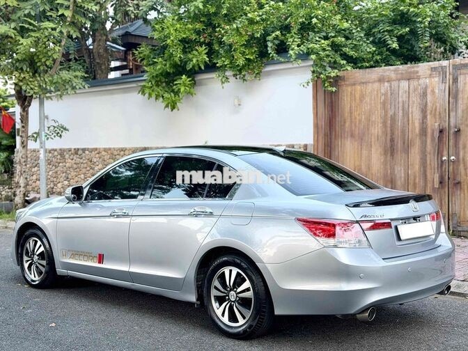 Honda Accord 2.0AT 2009 Bạc 160000 km