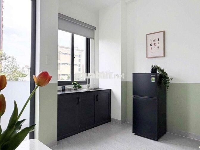 Studio full nội thất có ban công tại Cống Quỳnh, Quận 1
