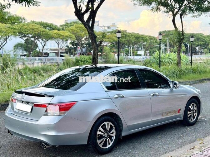 Honda Accord 2.0AT 2009 Bạc 160000 km