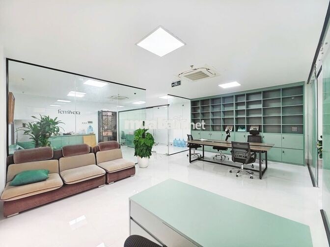 Cho thuê văn phòng Nguyễn Trãi 150m2 giá 30tr nhà lô góc vuông vắn  