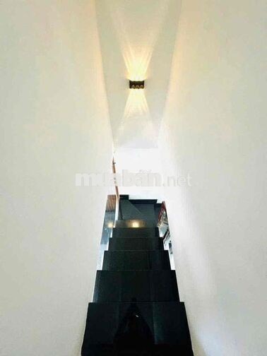nhà đường ôtô thông ngay sát Gò Vấp ngay khu nhà phố Ngã Tư Ga