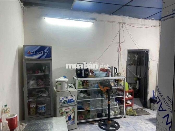 cho thuê nhà nguyên căn 73/8 lê trọng tấn cách mặt tiền nhà 2 căn
