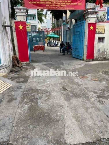 cho thuê nhà nguyên căn 73/8 lê trọng tấn cách mặt tiền nhà 2 căn