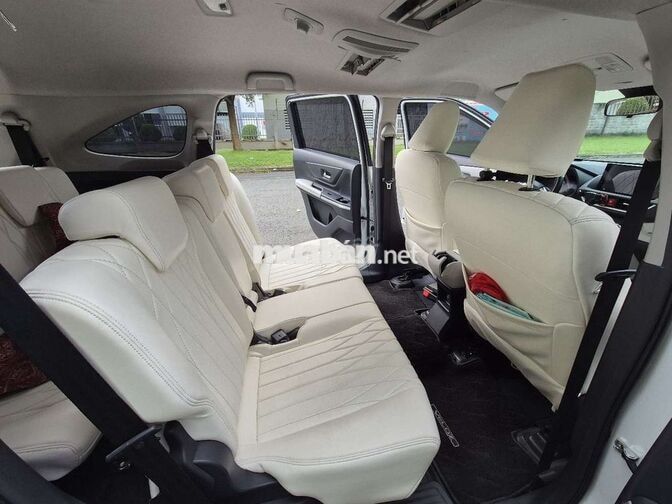 Toyota Veloz Top 2024 Trắng 30.000 km