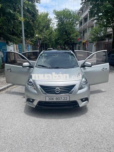 Nissan Sunny AT 2015 Bạc Tự động