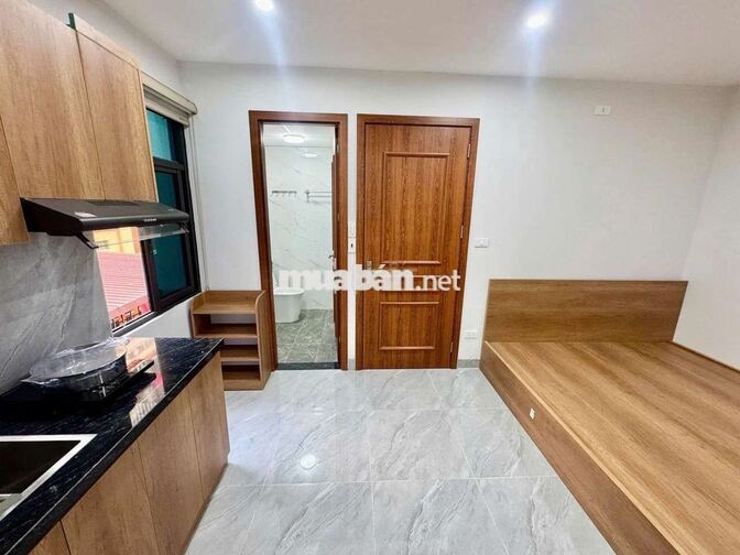 Siêu phẩm CCMN 25m2 Full đồ, cửa sổ thoáng tại Nguyễn Khánh Toàn 