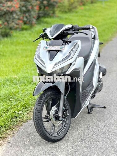 Honda Vario 150cc 2020 Bạc đen 24000 km.Siêu Keng