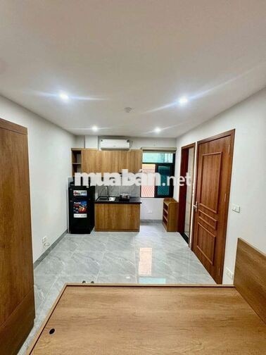 Siêu phẩm CCMN 25m2 Full đồ, cửa sổ thoáng tại Nguyễn Khánh Toàn 