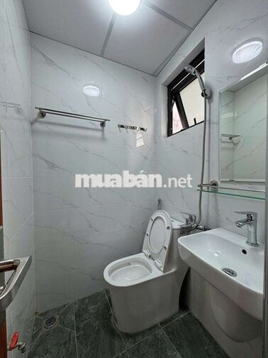 Siêu phẩm CCMN 25m2 Full đồ, cửa sổ thoáng tại Nguyễn Khánh Toàn 