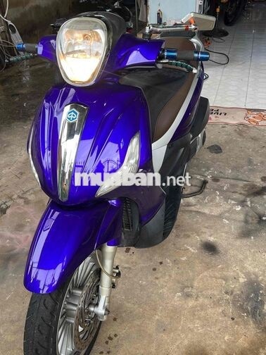 Piaggio Beverly giá 8tr9
