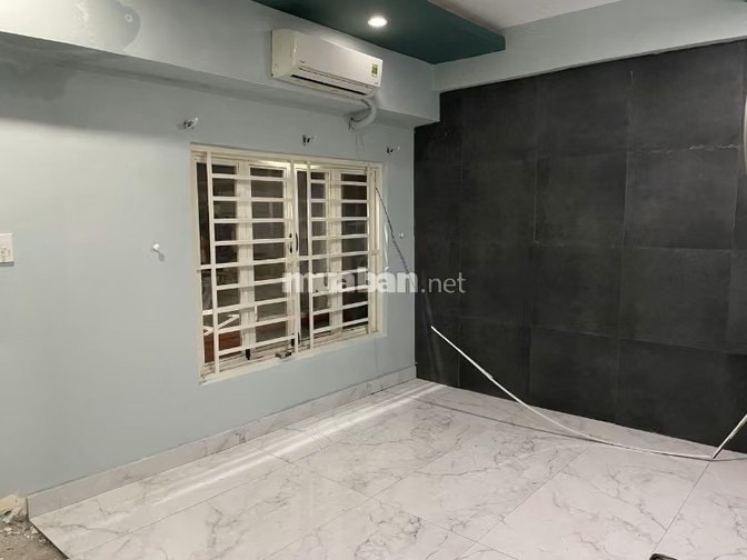 Cho thuê nhà 2 tầng - DTSD 100m2 - Cách Mạng Tháng Tám (Quận 10 cũ)