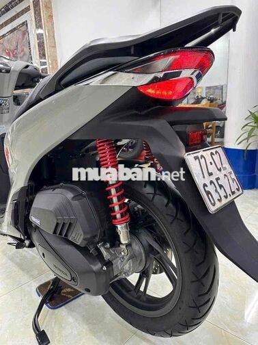 Honda SH 160 ABS 2023 Xám xi măng 9000 km
