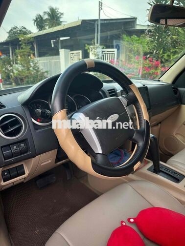 Ford Everest 2010 Limeted Xám