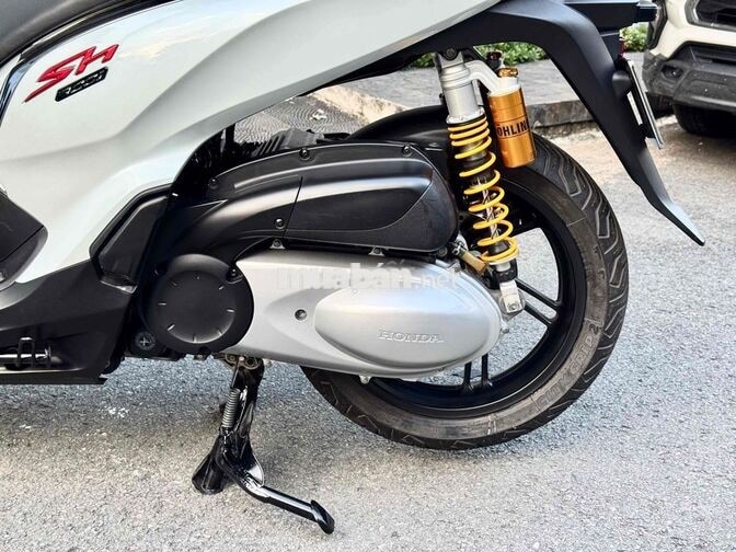 SH300i ABS Đk 2016 Trắng Đen Sport Bstp Chính Chủ
