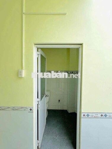 Cho thuê nhà nguyên căn mặt tiền Trần  Quang Diệu, Bình Thuỷ. Gần BV T