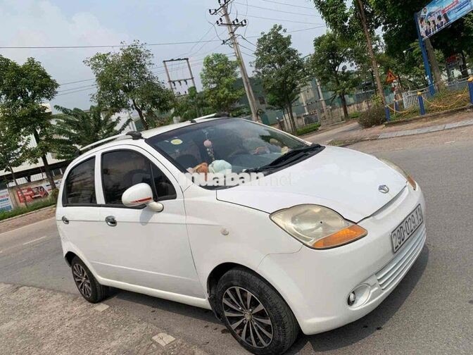 Chevrolet Spark Van Tự động Trắng 2 chỗ