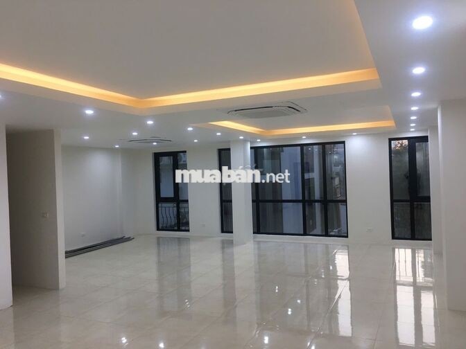 Cho thuê văn phòng mới đẹp 100m2 ở Cầu Giấy, giá 10 triệu/tháng