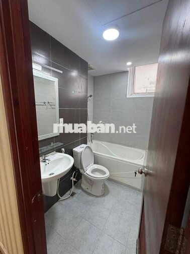 CHO THUÊ CHUNG CƯ NGỌC PHƯƠNG NAM 3PN2WC