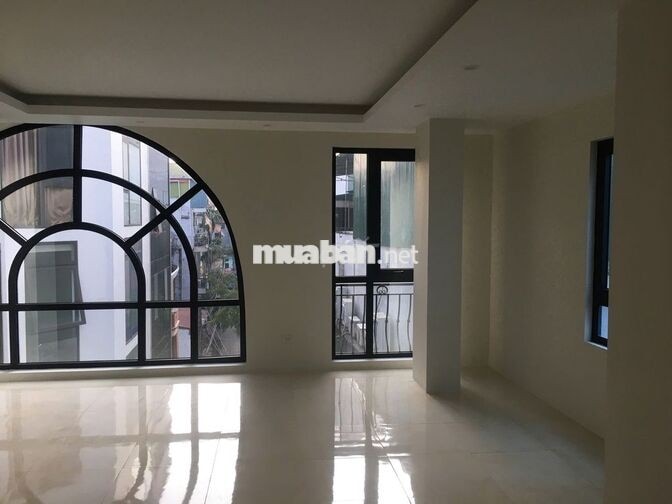 Cho thuê văn phòng mới đẹp 100m2 ở Cầu Giấy, giá 10 triệu/tháng