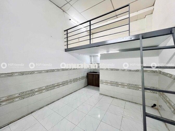 🎉TRỐNG SẴN 1P GÁC CAO - CÓ MÁY LẠNH - THANG MÁY - GẦN BỐN XÃ - AN NINH