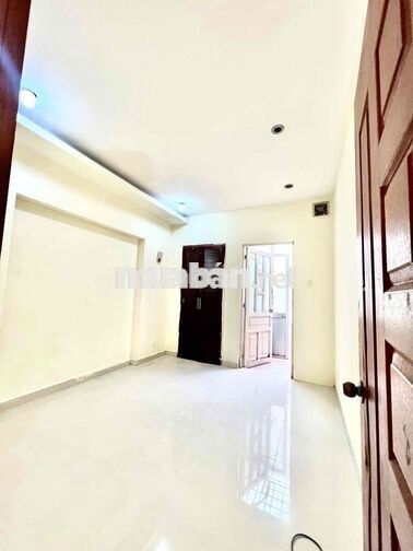 Cho Thuê Nhà DT 7x22m Sân Rộng Ôtô Đậu 2 Chiếc 2Pn 2Wc Hẻm Xe Tải