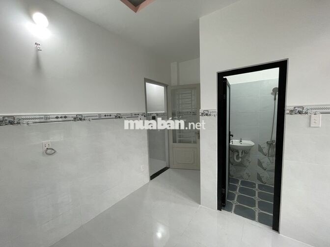 Nhà Mới Nguyên Căn 4 Phòng Ngủ, P. An Phú Đông, Q.12, HCM