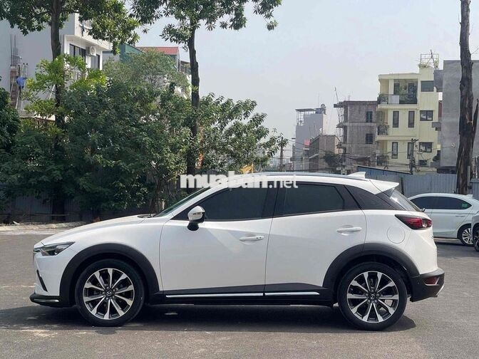 Mazda CX3 1.5 Premium 2022 Trắng 8 vạn km