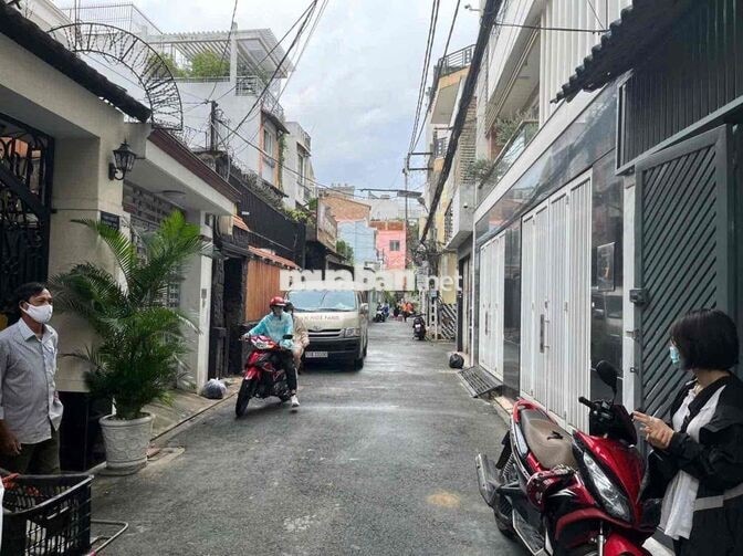 CHO THUÊ NHÀ NGUYÊN CĂN - 4 PHÒNG - HẺM Ô TÔ GẦN BỜ KÈ