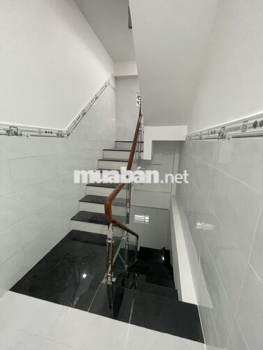 Nhà Mới Nguyên Căn 4 Phòng Ngủ, P. An Phú Đông, Q.12, HCM
