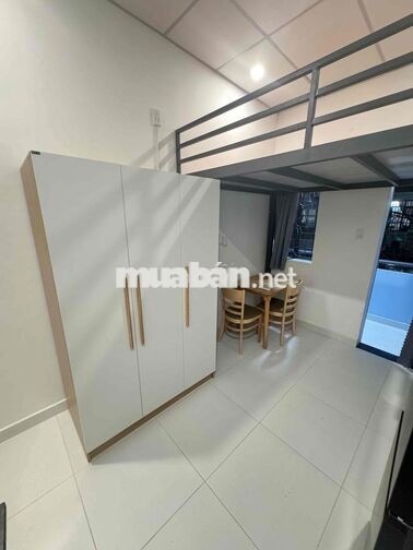 Căn Hộ DV Full Nội Thất đường Đoàn Văn Bơ Q4