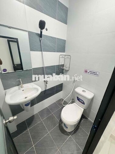 Căn Hộ DV Full Nội Thất đường Đoàn Văn Bơ Q4