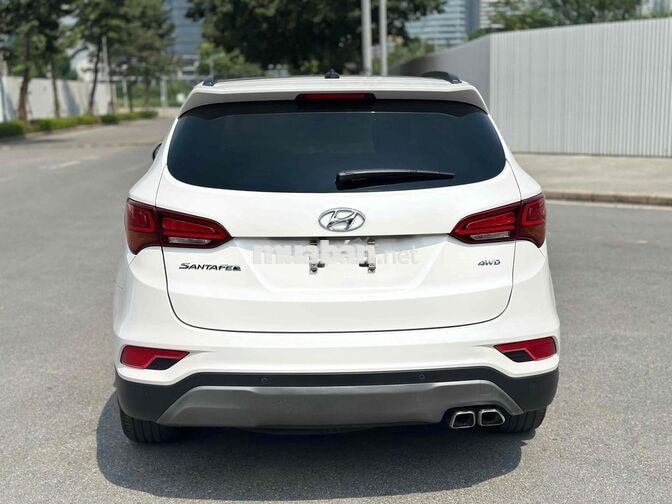 Hyundai Santafe 2018 2.4AT 4WD Trắng 11 vạn km