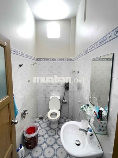 Chính Chủ cho thuê nhà, gần đường tên lửa, Bình tân