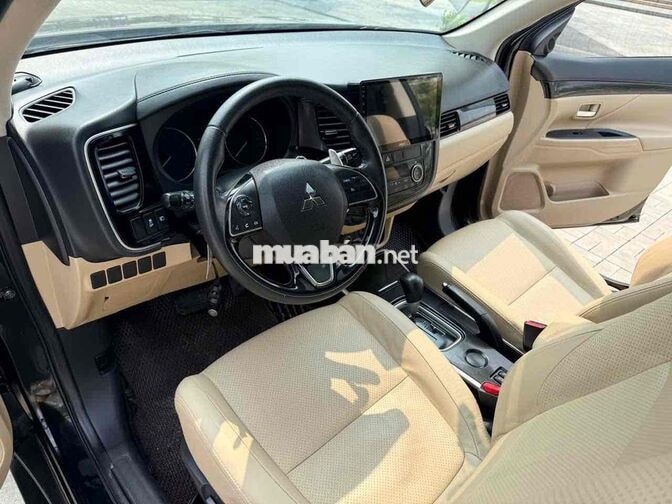 Mitsubishi Outlander 2018 2.0 CVT Premium