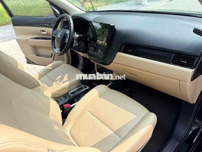 Mitsubishi Outlander 2018 2.0 CVT Premium