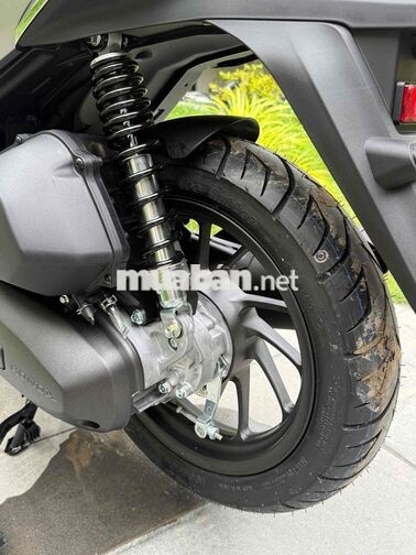 SH Mode Abs Form mới 2027 Bản ĐB Xám đen chưa xang