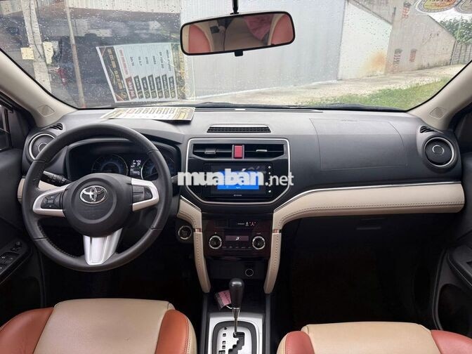 Toyota Rush 1.5L Tự động 2020 màu trắng nhập INDO