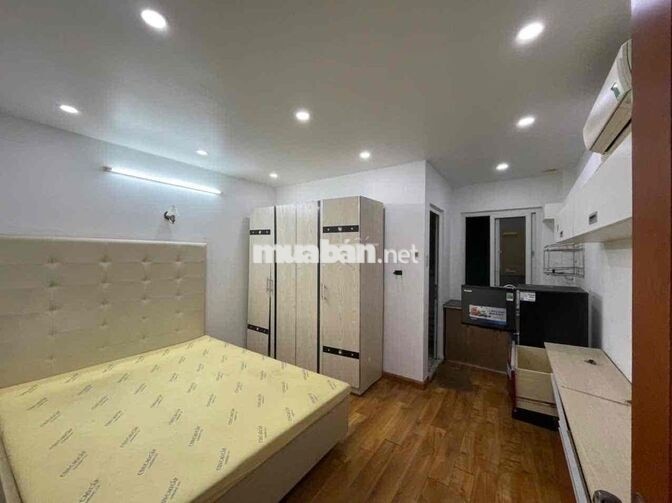 DUPLEX CỬA SỔ TRỜI SIÊU THOÁNG THUẬN TIỆN Q5 - SẴN MÁY LẠNH, TỦ LẠNH