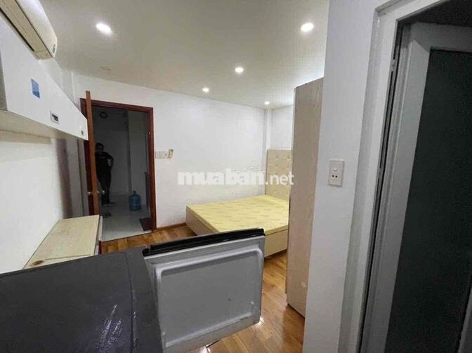 DUPLEX CỬA SỔ TRỜI SIÊU THOÁNG THUẬN TIỆN Q5 - SẴN MÁY LẠNH, TỦ LẠNH