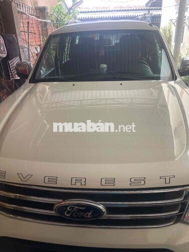 Ford Everest 2014 Trắng Tự động 7 chỗ