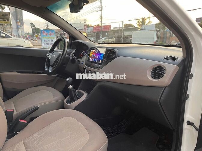 Hyundai Grand i10 2019 1.2 bản đủ Số sàn Trắng