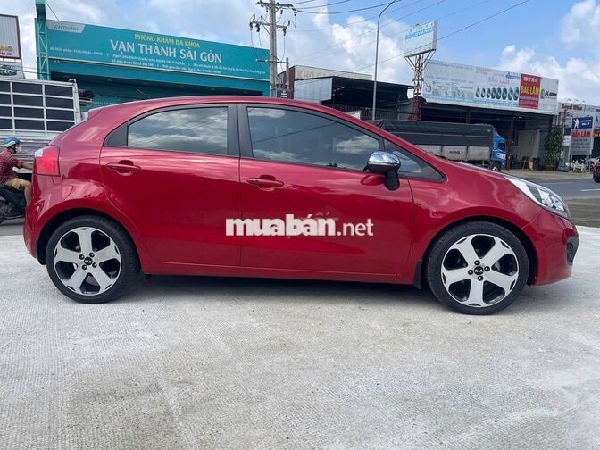 KIA RIO 2014 1.4 AT full Số tự động có cửa sổ trời