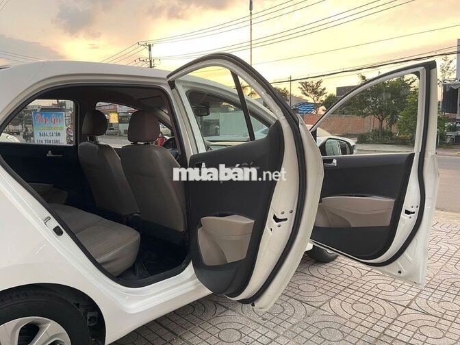 Hyundai Grand i10 2019 1.2 bản đủ Số sàn Trắng
