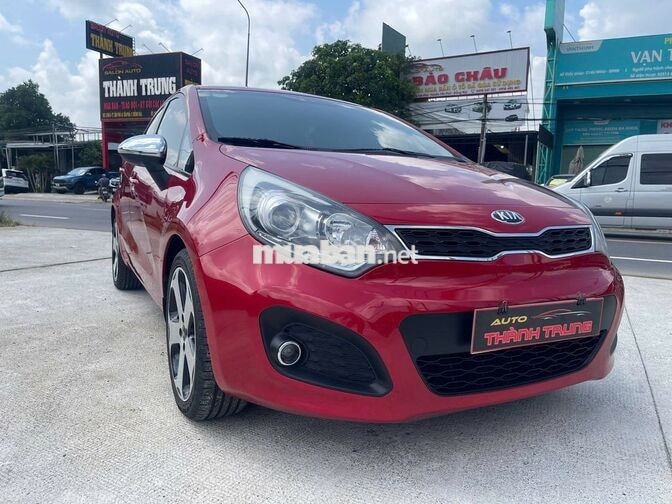 KIA RIO 2014 1.4 AT full Số tự động có cửa sổ trời