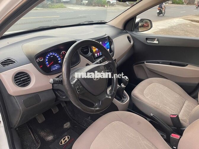 Hyundai Grand i10 2019 1.2 bản đủ Số sàn Trắng