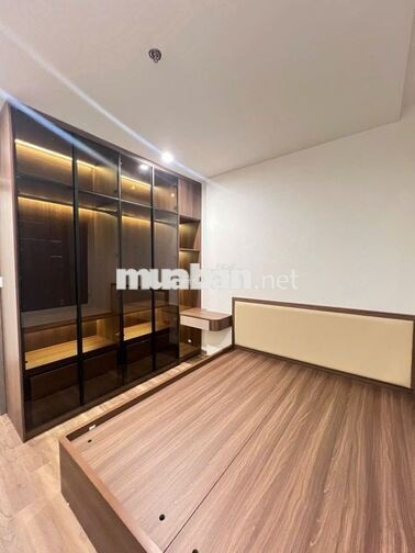 Căn hộ 2PN 2WC Beverly tầng trung view thoáng, full nội thất xịn 11tr
