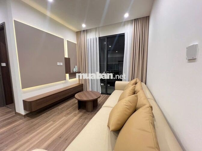 Căn hộ 2PN 2WC Beverly tầng trung view thoáng, full nội thất xịn 11tr